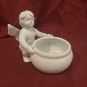 Cherub angel candle holder